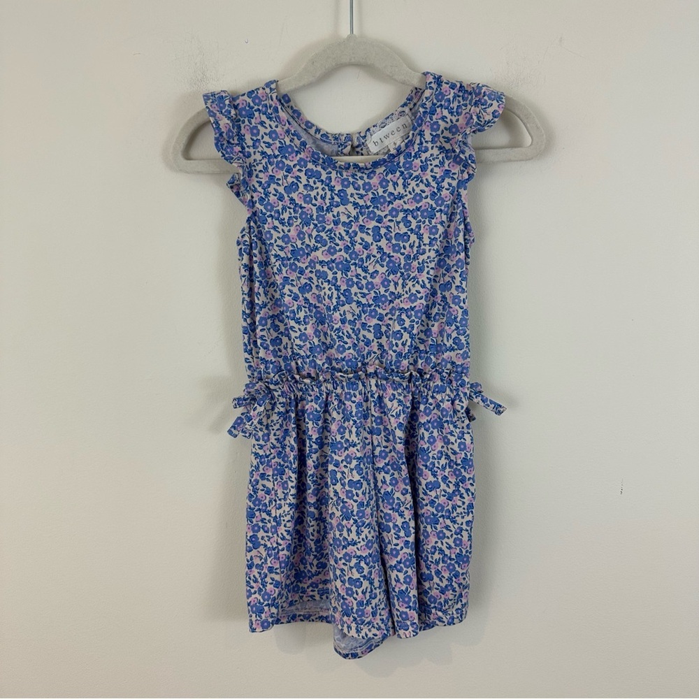 Btween Blue and Purple Floral Ruffle Sleeve Kids Romper Size 5 Girl's